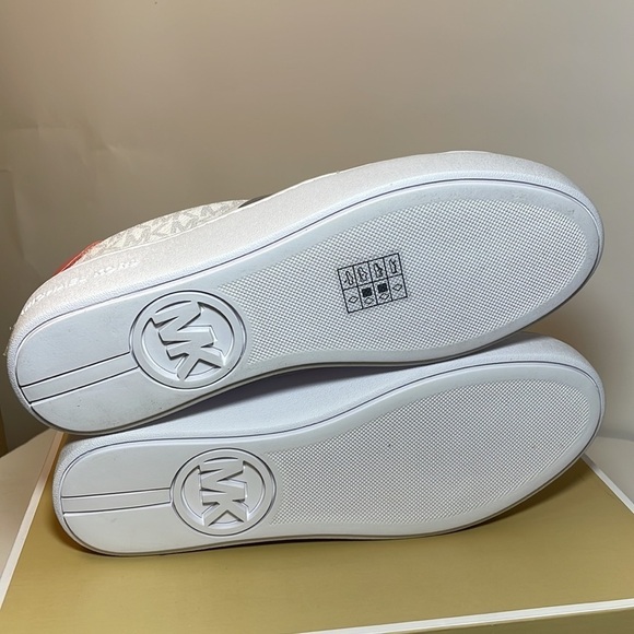 Michael Kors Poppy stripe lace up sneaker shoes bright white grapefruit color - Picture 10 of 14